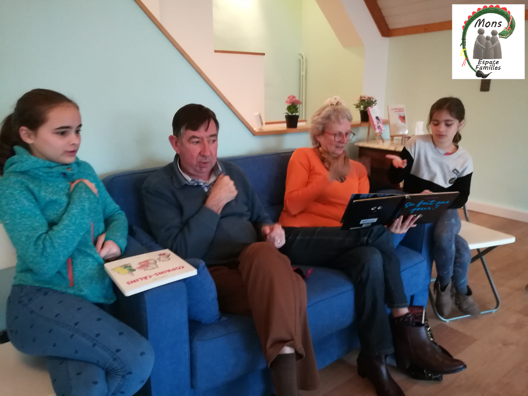 Formule courte de 2h - Mamy, Papy et grandes soeurs apprennent les signes